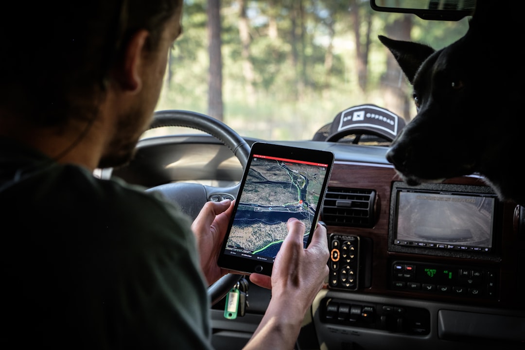 GPS App for Trucks: Best Navigation Features and Tips